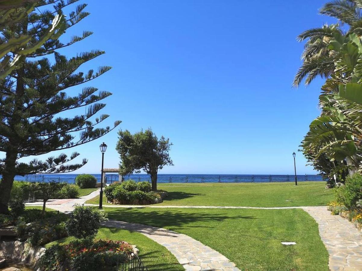 Amazing 3bedroom Flat With Seafront Views & Pool By Sharingco Apartment Marbella