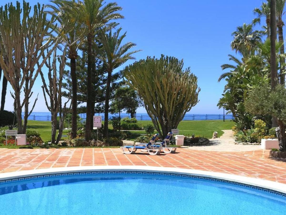 Apartament Amazing 3bedroom Flat With Seafront Views & Pool By Sharingco