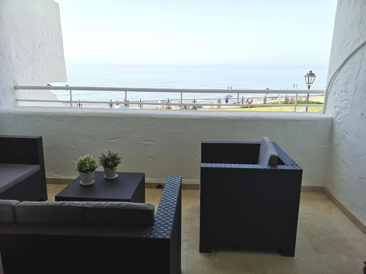 Apartment Amazing 3bedroom Flat With Seafront Views & Pool By Sharingco Marbella